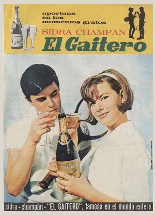 Tenistas anunciando sidra.